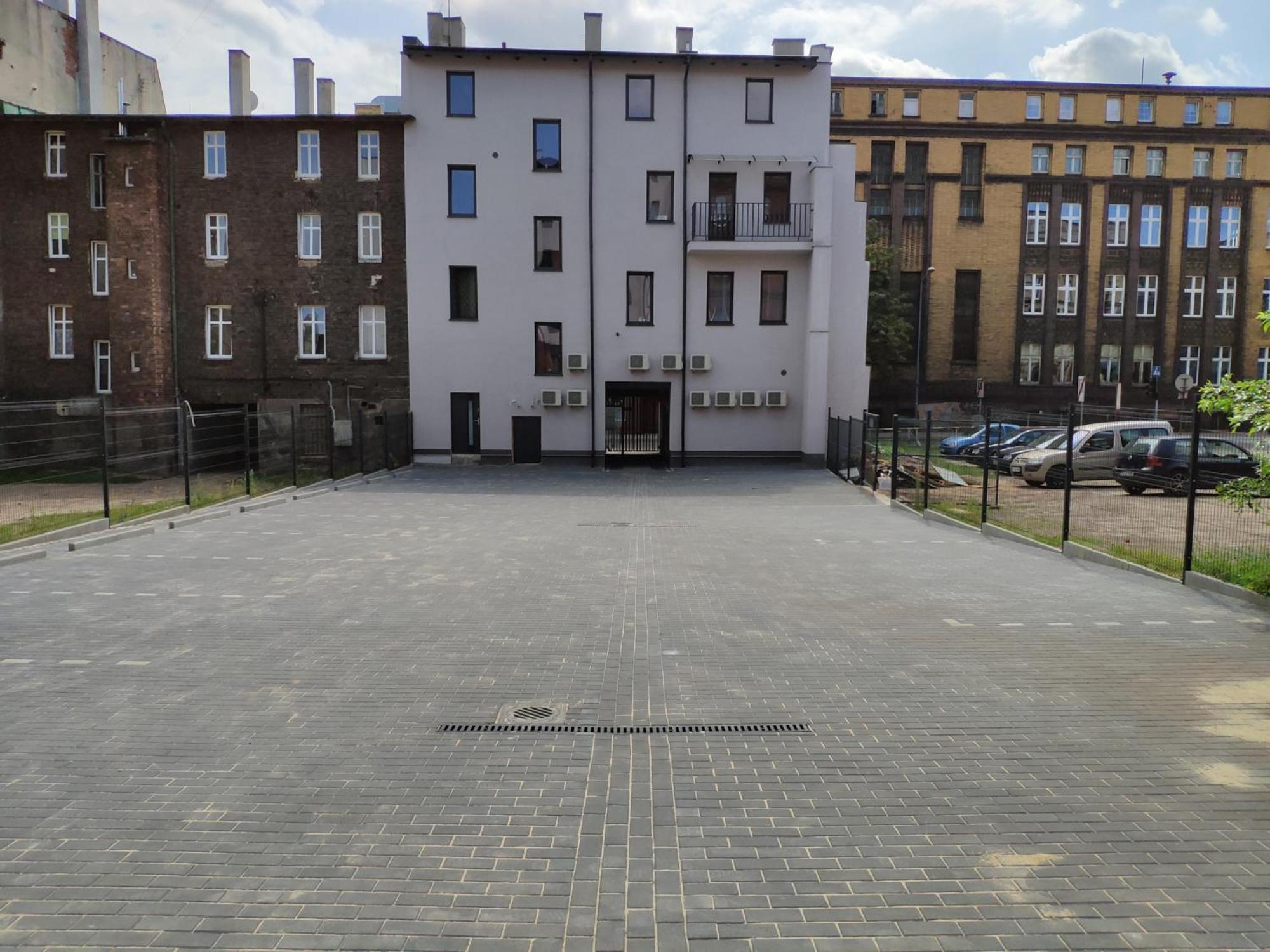 H33 Apartamenty - tylko rezerwacje służbowe Bytom Zewnętrze zdjęcie
