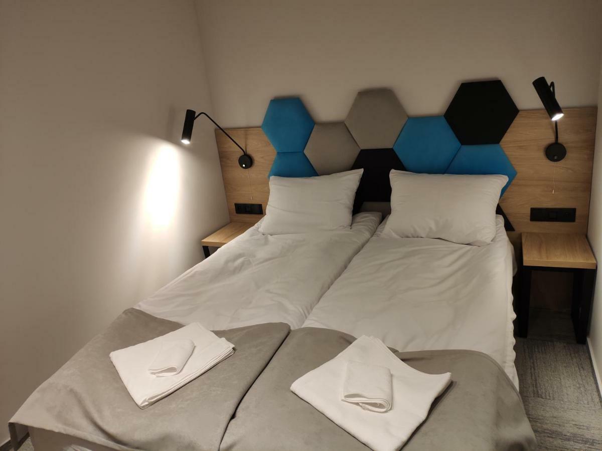 H33 Apartamenty - tylko rezerwacje służbowe Bytom Zewnętrze zdjęcie