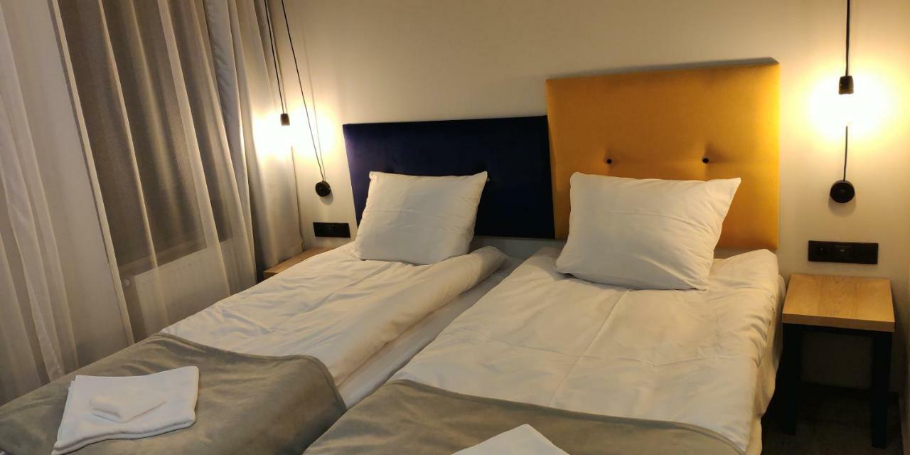 H33 Apartamenty - tylko rezerwacje służbowe Bytom Zewnętrze zdjęcie