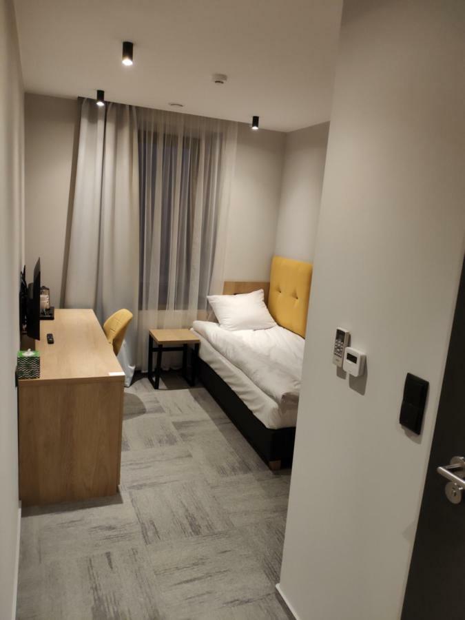 H33 Apartamenty - tylko rezerwacje służbowe Bytom Zewnętrze zdjęcie
